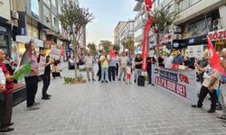 Saadet Partisi Filistin İçin Meydanlara İndi! "İsrail’e Karşı B.O.P’a Dur De” Eylemi