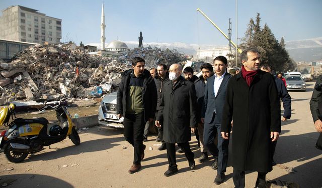 Genel Başkanımız Temel Karamollaoğlu, Kahramanmaraş’ta Vatandaşları Ziyaret Etti